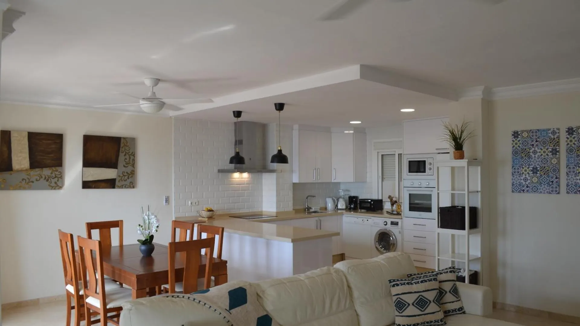 Estepona Beach 3Br Condo Frontline La Rada 0*,